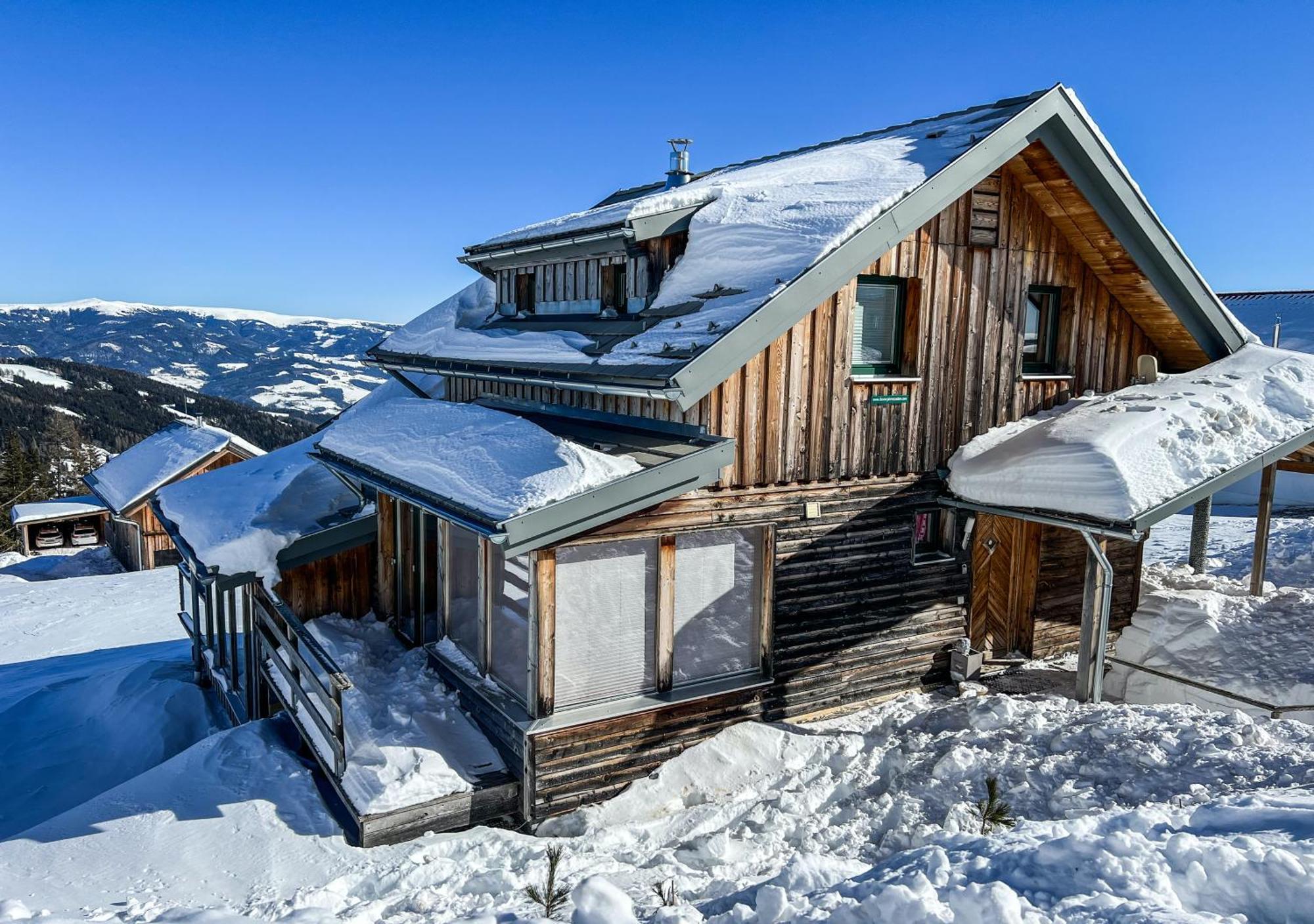 1A Chalet '4 Jahreszeiten' Ski Fahren Und Jacuzzi Mit Aussicht! Bad Sankt Leonhard im Lavanttal Eksteriør billede