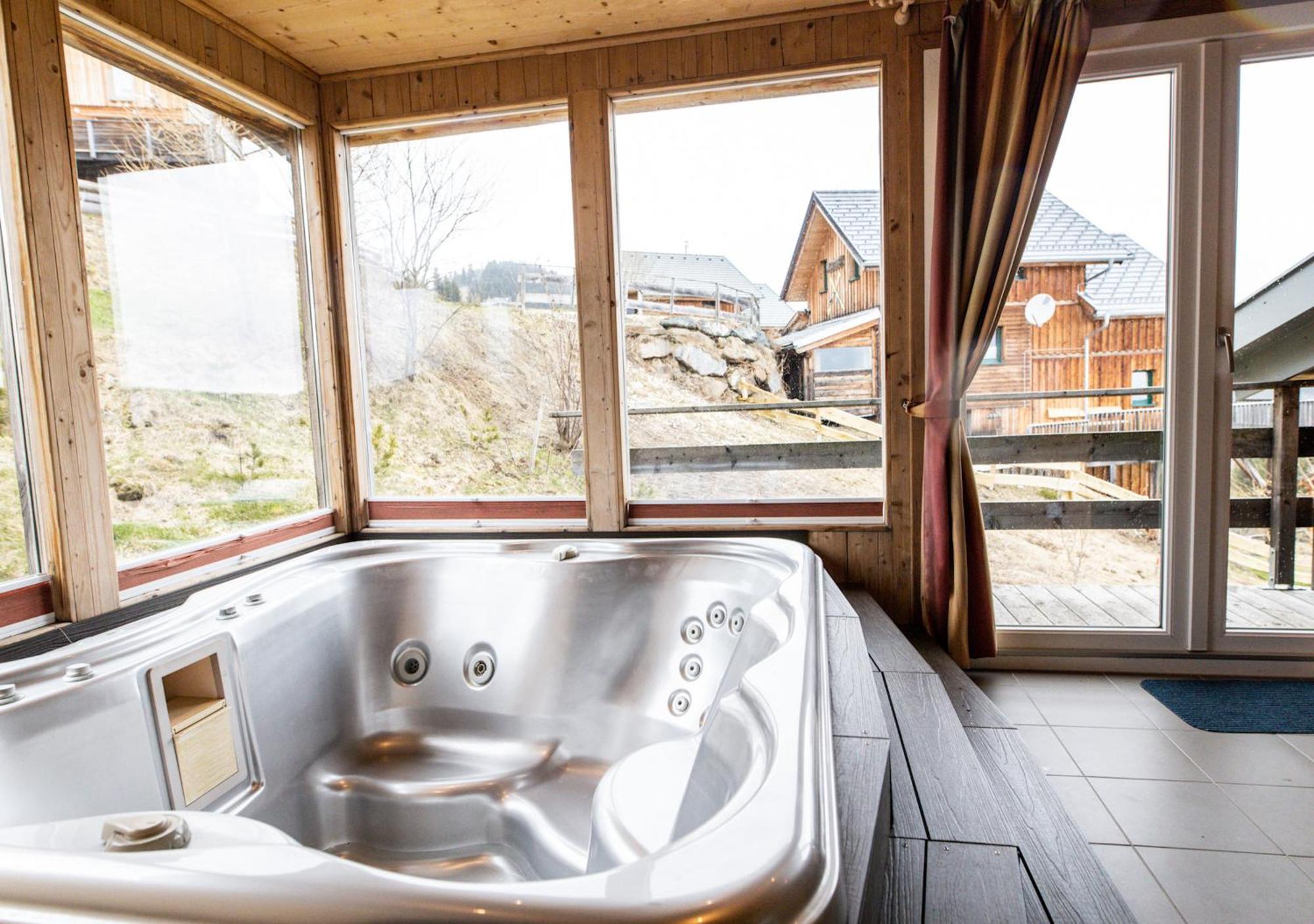 1A Chalet '4 Jahreszeiten' Ski Fahren Und Jacuzzi Mit Aussicht! Bad Sankt Leonhard im Lavanttal Eksteriør billede