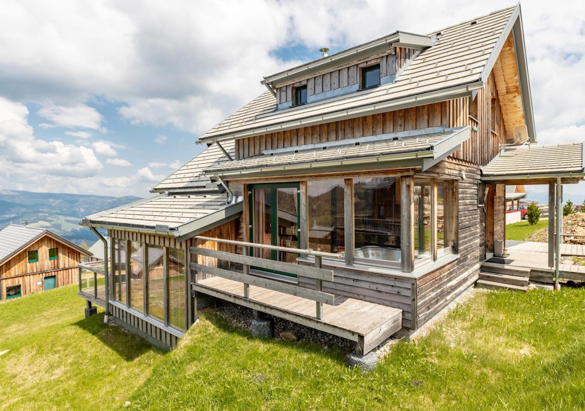 1A Chalet '4 Jahreszeiten' Ski Fahren Und Jacuzzi Mit Aussicht! Bad Sankt Leonhard im Lavanttal Eksteriør billede